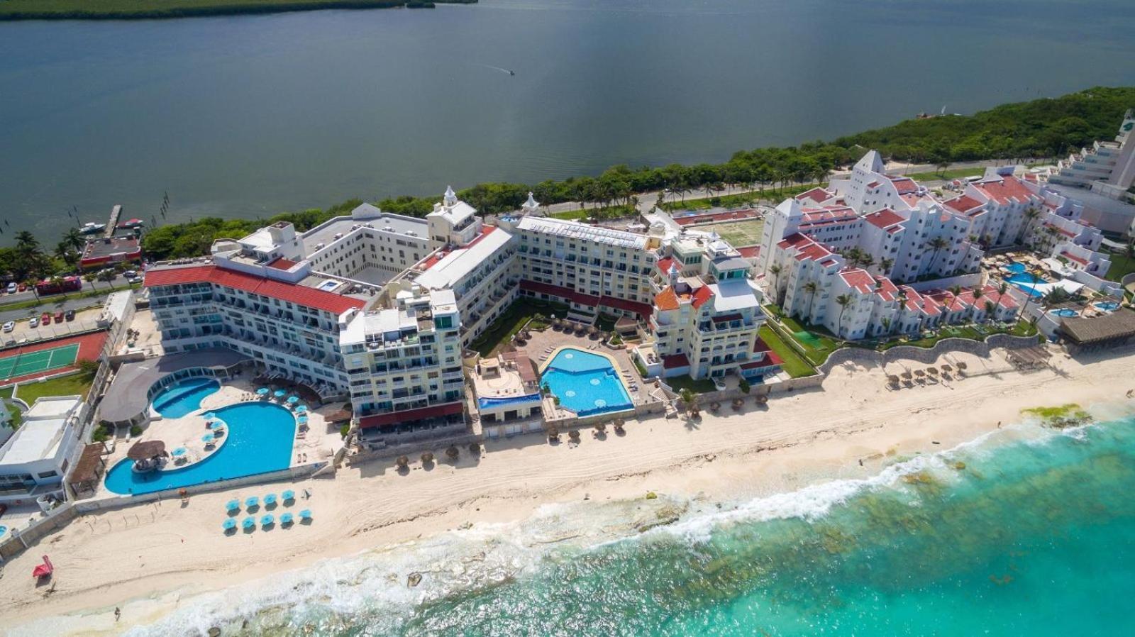 “Magic Sunrise At Cancun” Εξωτερικό φωτογραφία